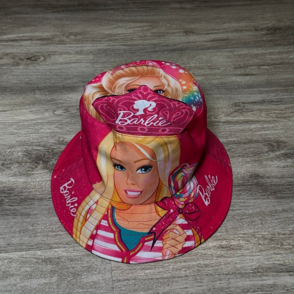 Barbie bucket hat